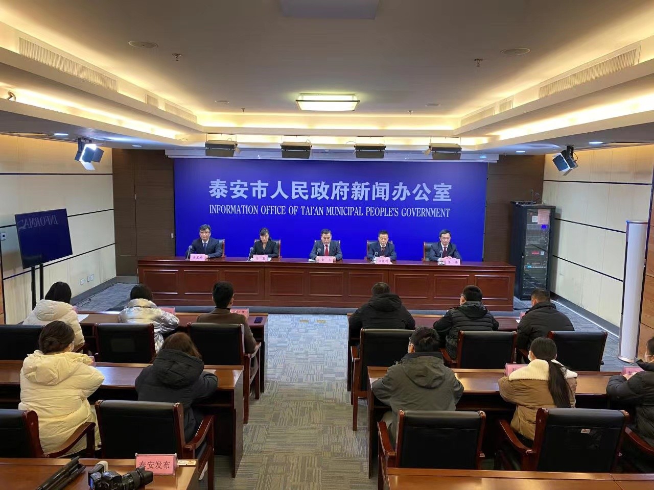 微信图片_20230202155100.jpg 微信图片_20230202155100.jpg